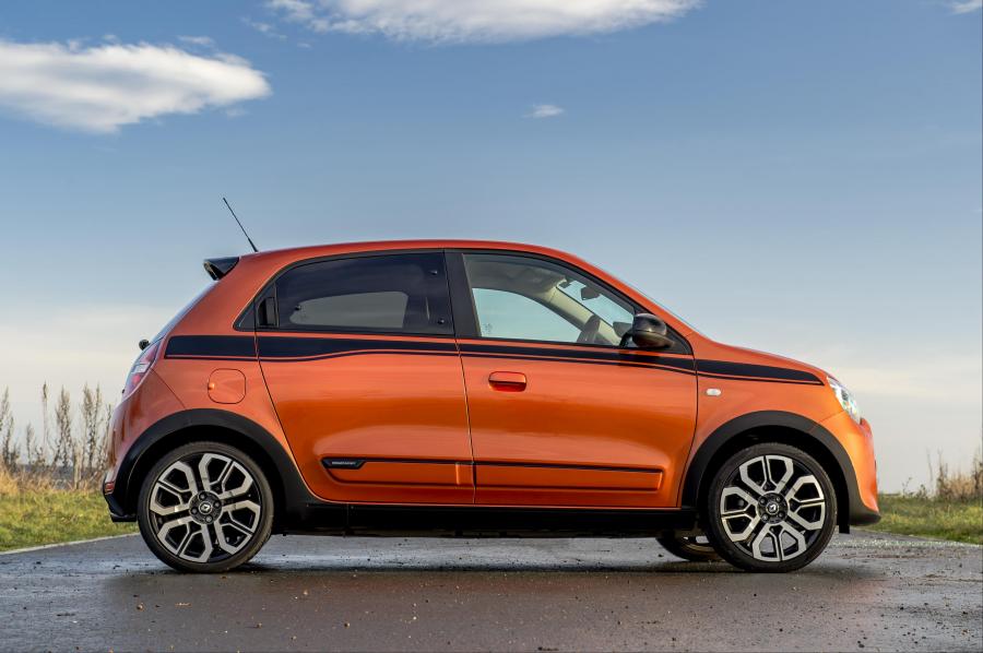  Renault Twingo GT 2016 года  (UK) (фото 3 из 25)